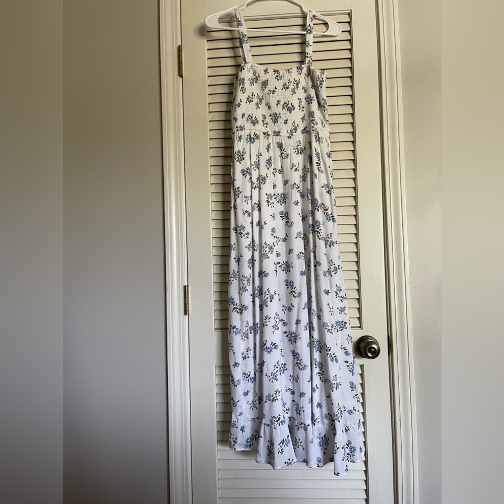 White high-low dress